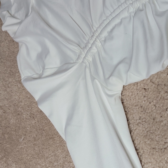 💙NWOT Ruched BODYCON dress. - Picture 4 of 5